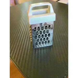 Mini cheese grater